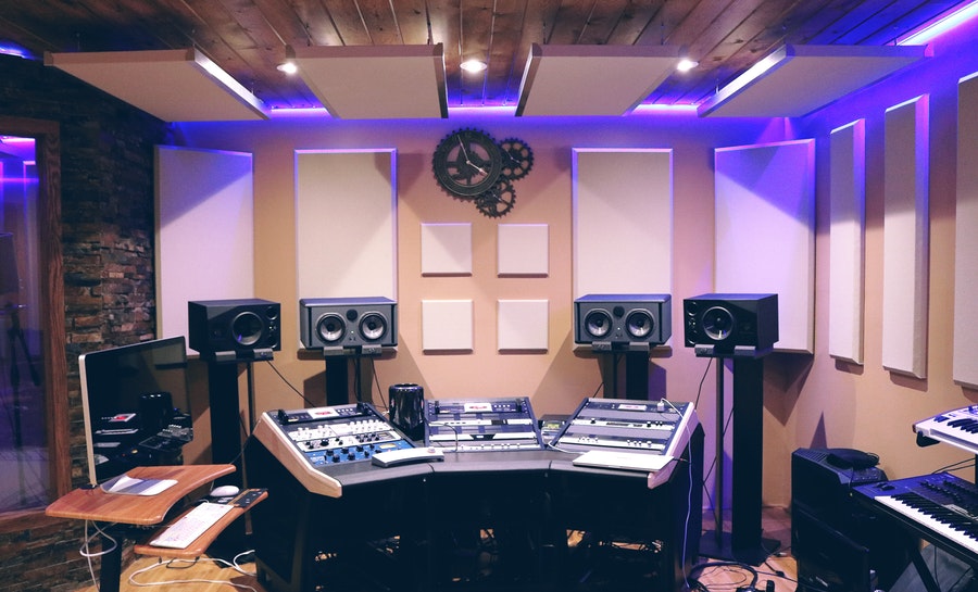 The Advertisers Studio